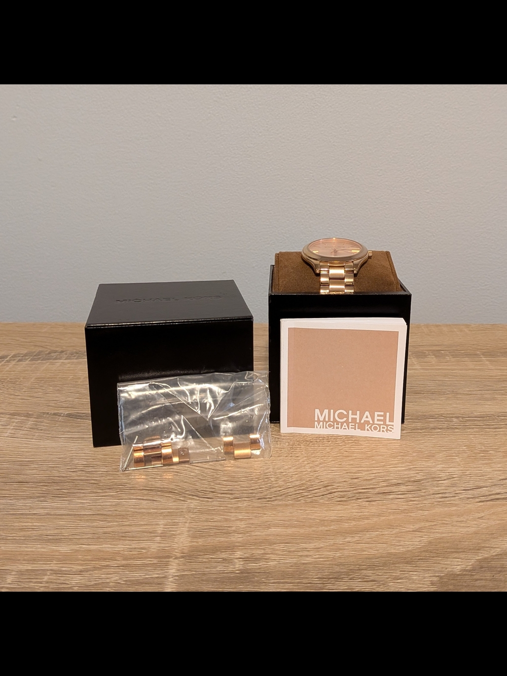 MICHAEL KORS MK-3197 Slim Runway Gold Tone Stainless Steel Watch - Picture 6 of 8